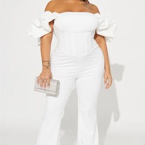 Elegant White Off-Shoulder Jumpsuit